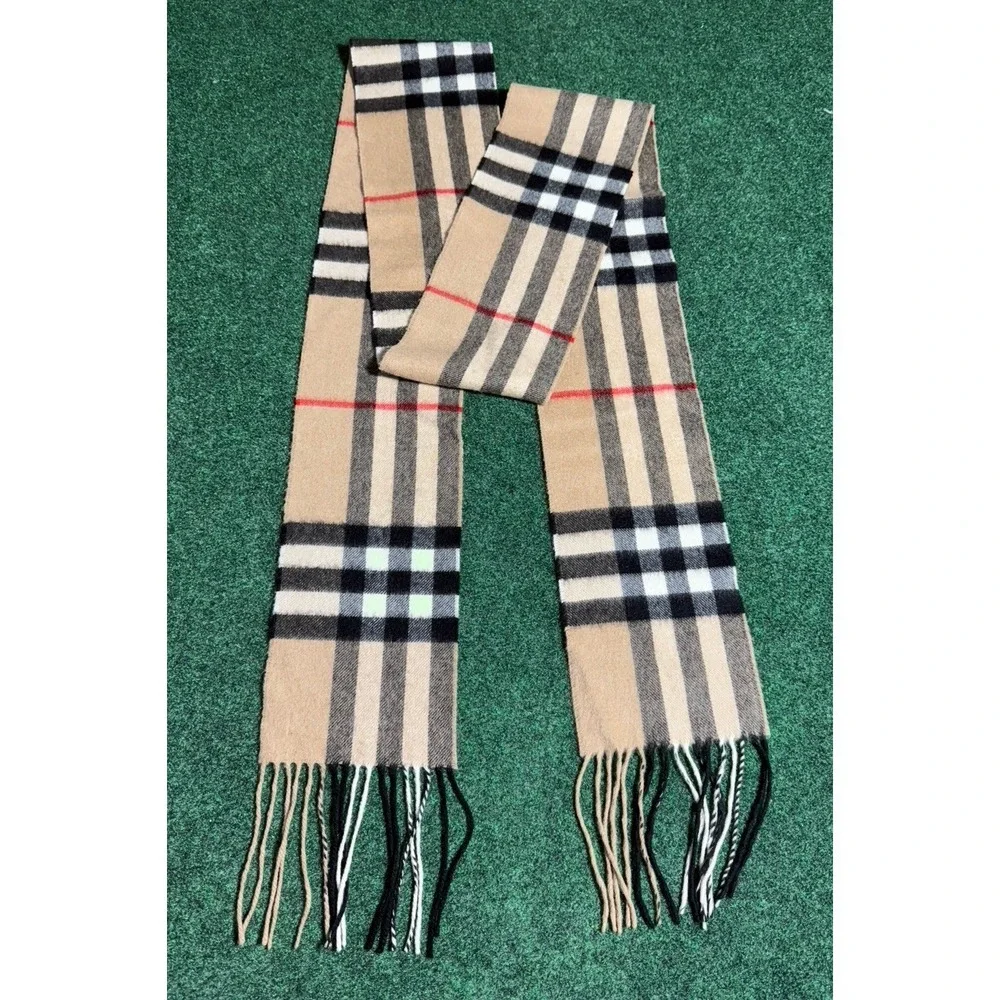 Burberry Made in Scotland 100% Cashmere Plaid Scarf 94x6 Nova Check Beige‎